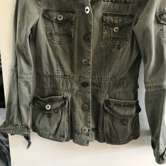 Jacket - Picture 5 of 7